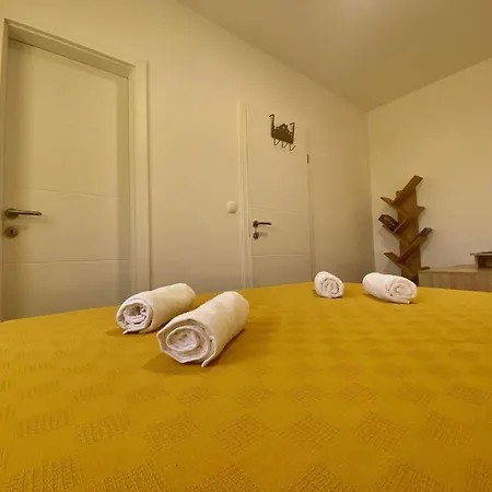 Apartament - Two Bedroom With Terrace