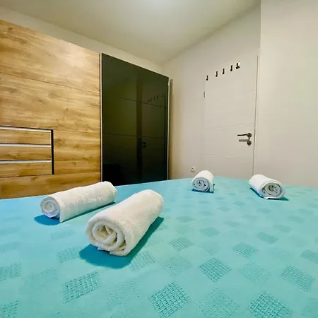 - Two Bedroom With Terrace Кастав