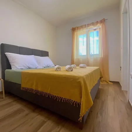 Apartament - Two Bedroom With Terrace