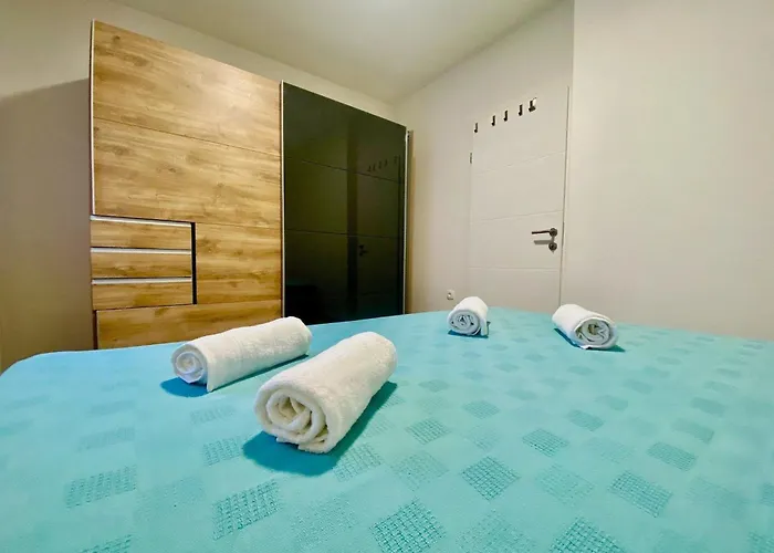 - Two Bedroom With Terrace Kastav